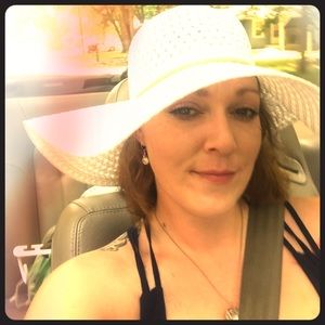 Meet your Posher, Ash